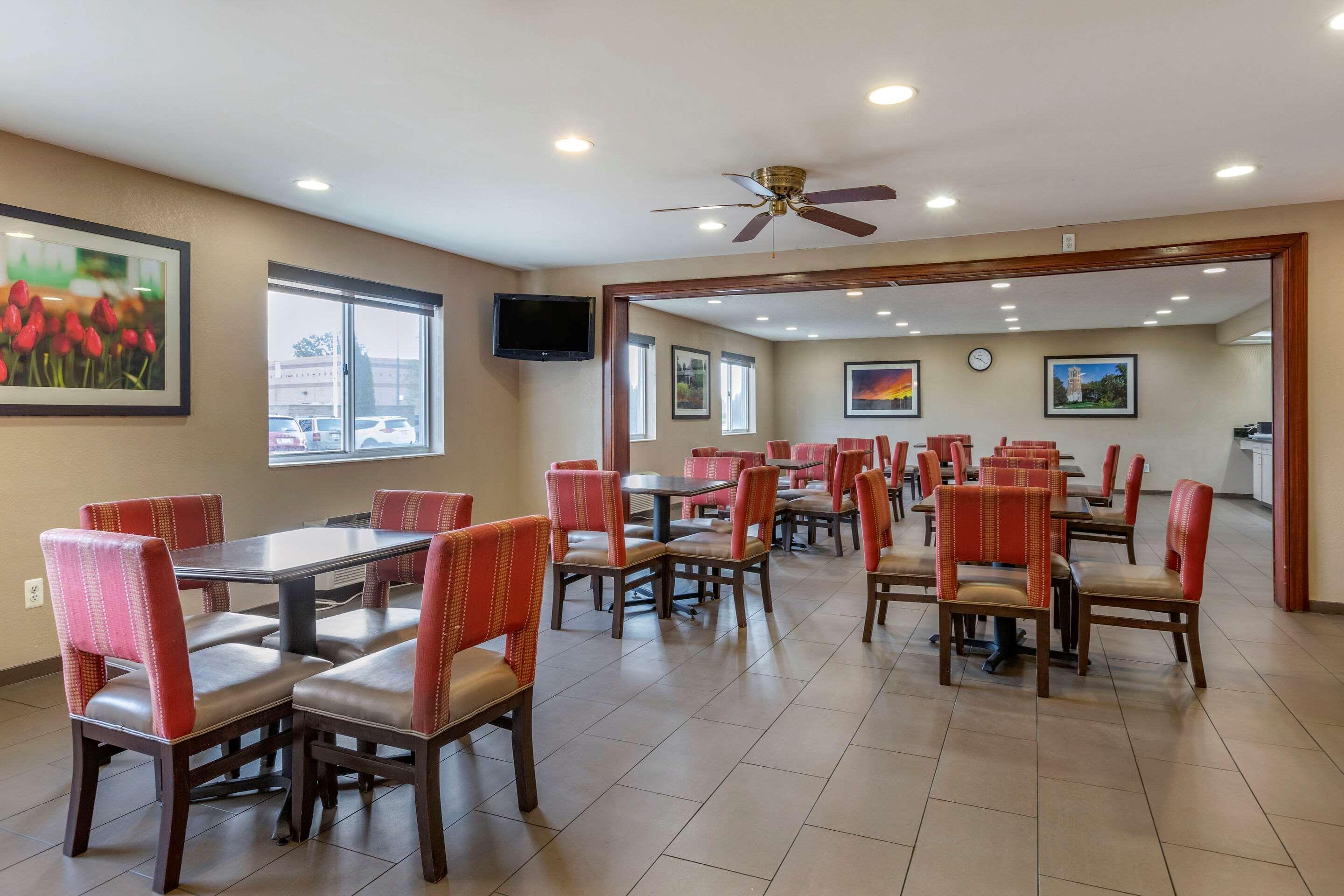 Comfort Inn & Suites Dimondale - Lansing Eksteriør billede